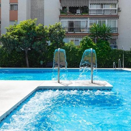 Central Beach Apartment With Free Parking And Pool Marbella Exterior photo